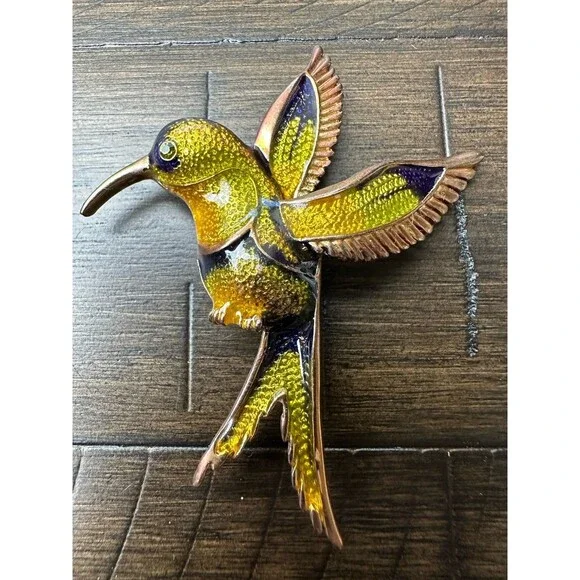 Vintage Enamel Hummingbird Brooch Pin Gold Tone Colorful Bird Large 3” - Picture 1 of 6